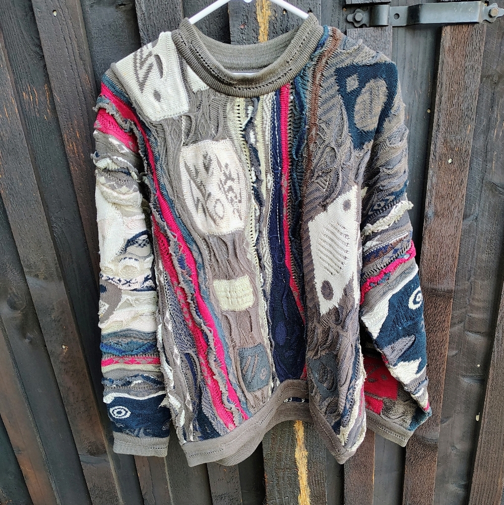 SOLD 3/20 - Men's COOGI Sweater